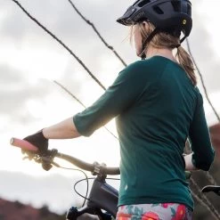 Shredly W's Raglan 3/4 Tee -Bicycle Equipment Store shredly shredly ws raglan 3 4 tee 6