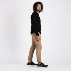 Vuori Men's L/S Ever Henley -Bicycle Equipment Store vuori vuori mens l s ever henley 3